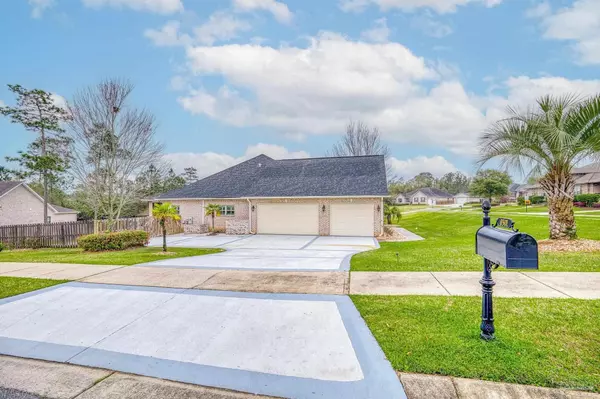 Pensacola, FL 32526,8501 Foxtail Loop