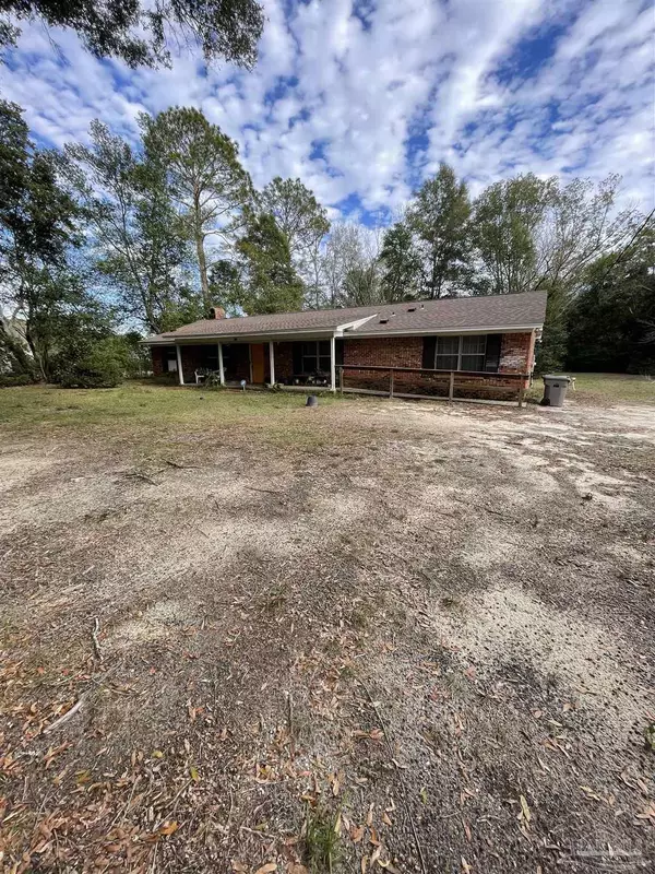 6850 Klondike Rd, Pensacola, FL 32526