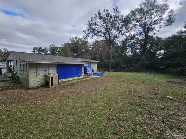 Milton, FL 32570,5357 Locklin Ave