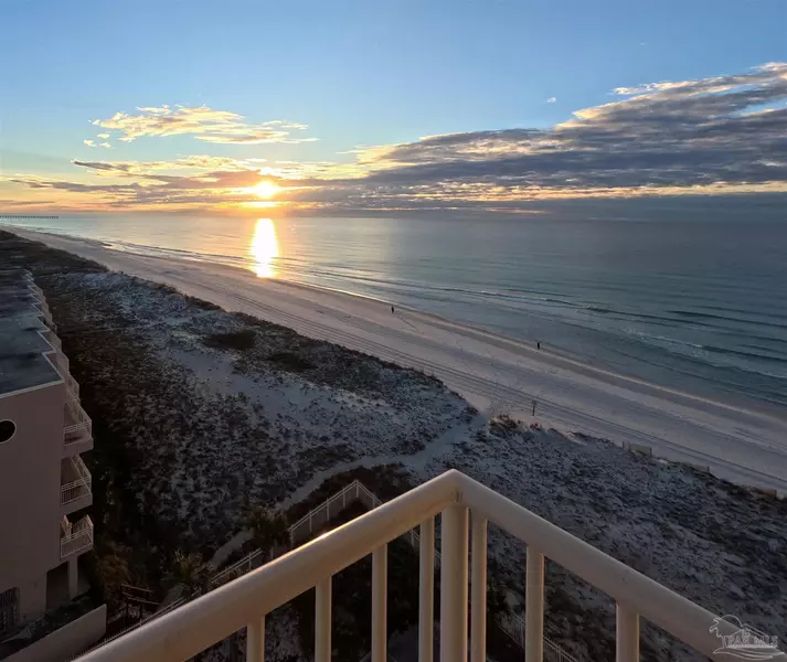 999 Ft Pickens Rd, Pensacola Beach, FL 32561