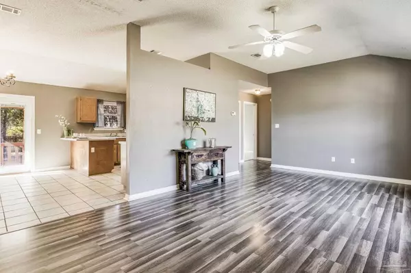 Navarre, FL 32566,3629 Burton Cir
