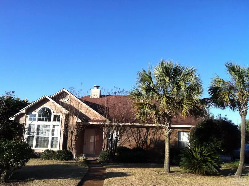 9404 Victoria Ln, Navarre, FL 32566