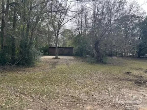 Cantonment, FL 32533,665 W Roberts Rd