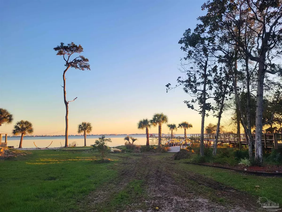 Navarre, FL 32566,7376 Mulberry Ln