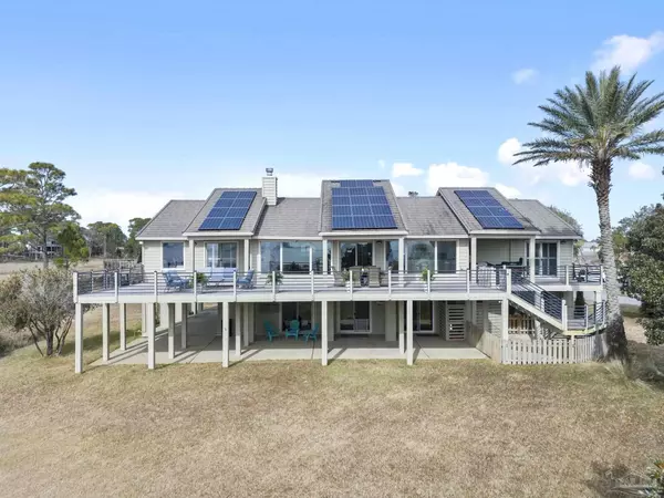 Gulf Breeze, FL 32563,820 Silver Strand