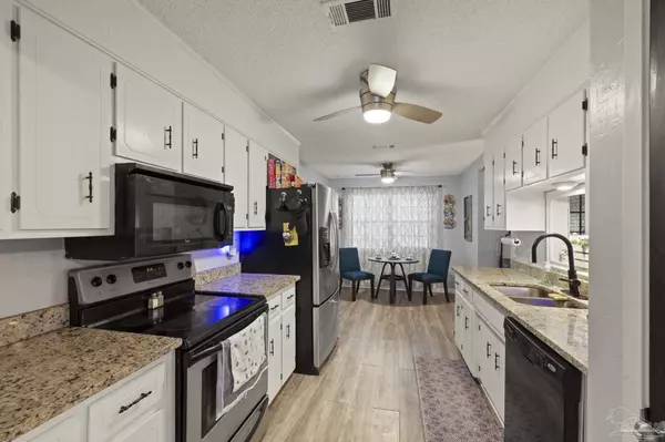 4144 Tonbridge Cir Pensacola, FL 32514