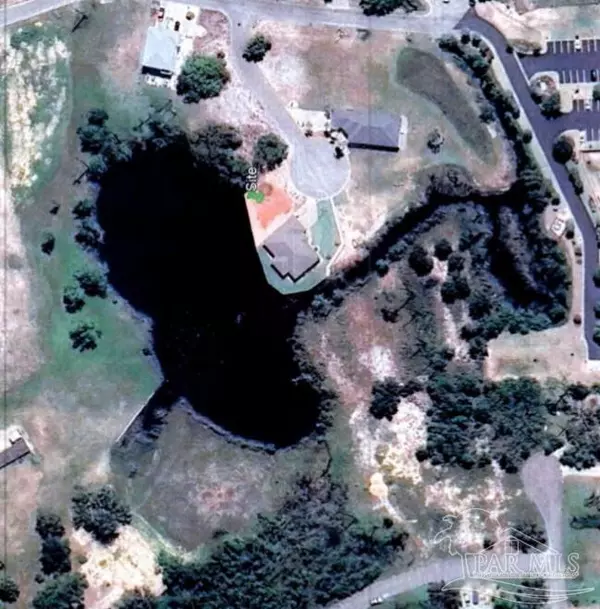 Pensacola, FL 32507,26 Mirror Lake Ct