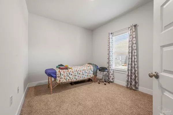 Pace, FL 32571,4168 Equestrian Blvd