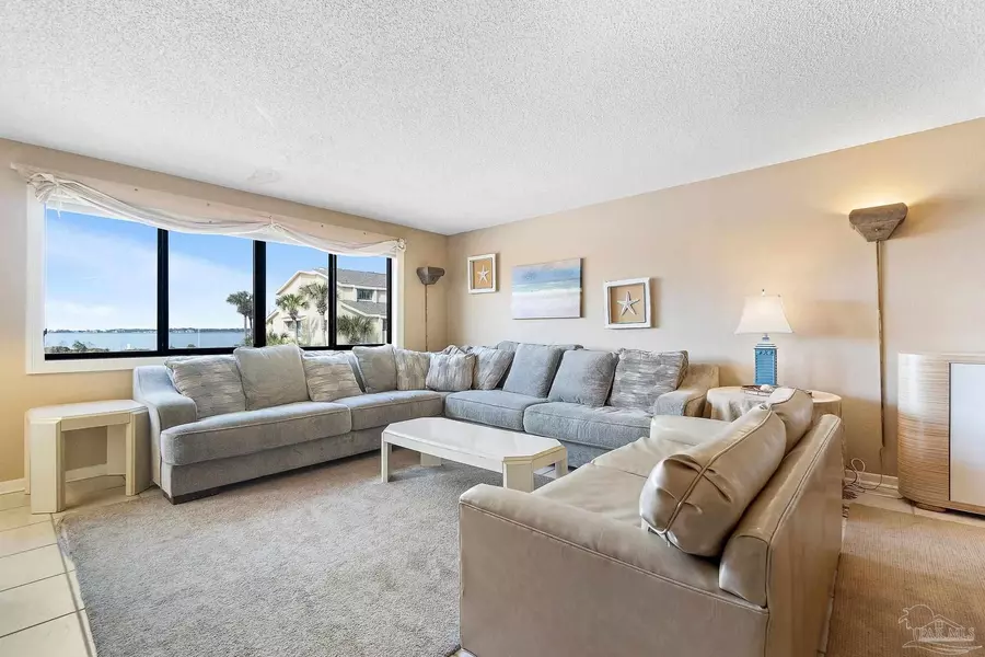 900 Ft Pickens Rd, Pensacola Beach, FL 32561
