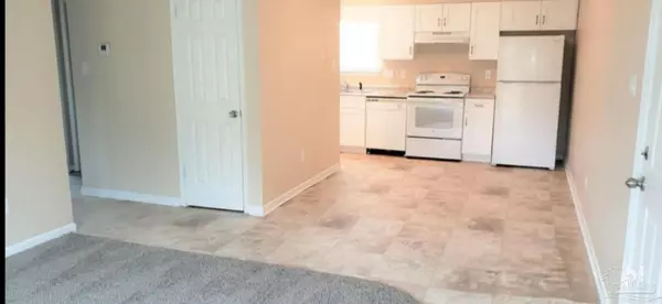 Pensacola, FL 32507,6131 Don Carlos Dr