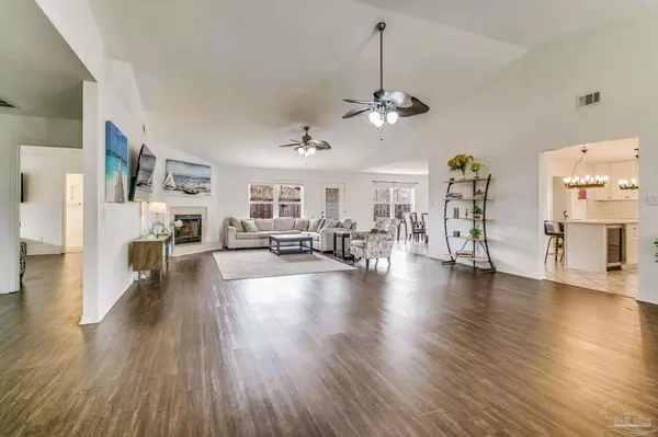 Pensacola, FL 32507,1473 Cacao Ln