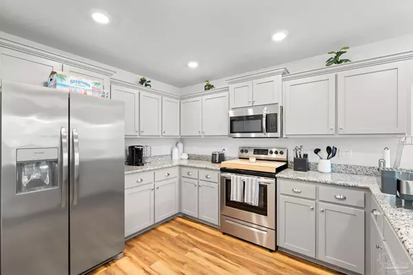 Pensacola, FL 32504,7157 Sonny Dr