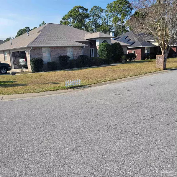 Pensacola, FL 32507,2035 Horton Dr