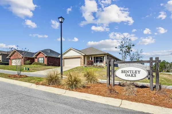 Cantonment, FL 32533,2382 Bentley Oaks Dr