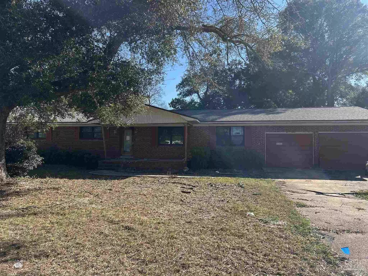 Pensacola, FL 32506,56 N 67th Ave