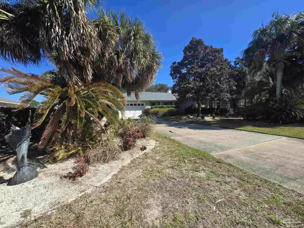 Navarre, FL 32566,2034 Bayou Dr