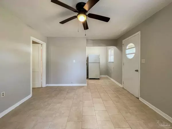 Pensacola, FL 32507,8 Rowland Ct