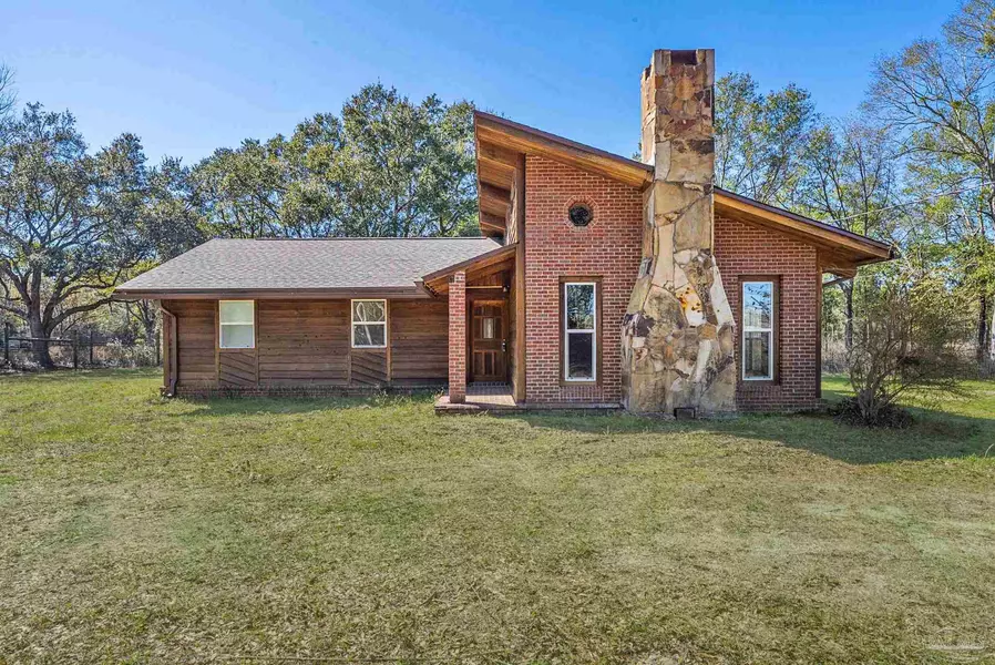 5199 Pine Berry Rd, Milton, FL 32583