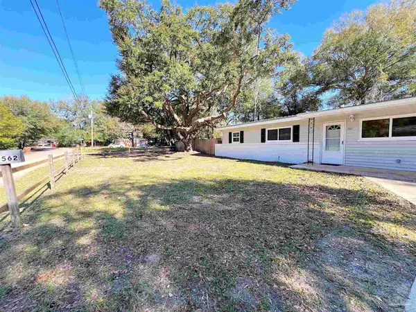 Milton, FL 32570,6562 Julia Dr