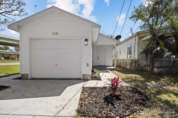215 E Hernandez St, Pensacola, FL 32503