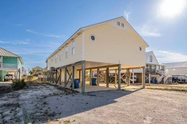 Gulf Shores, AL 36542,1349 W Lagoon Ave