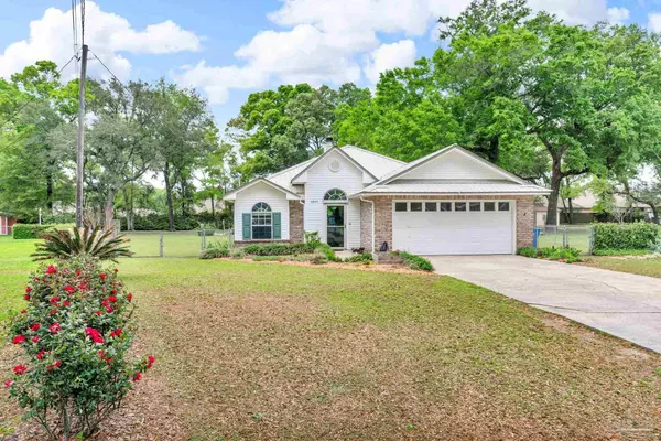 Pace, FL 32571,4845 Royal Pines Dr