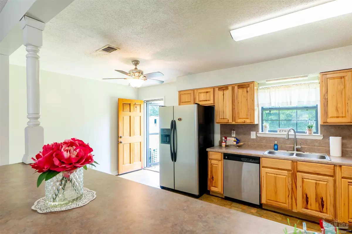 Pensacola, FL 32507,1012 Colbert Ave