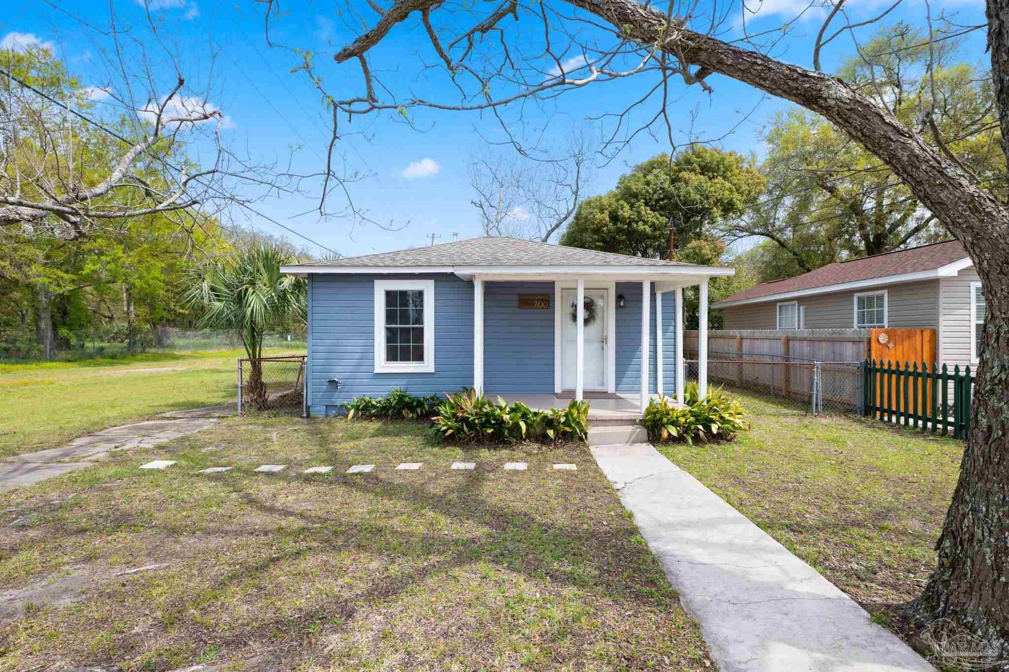 700 S H St, Pensacola, FL 32502