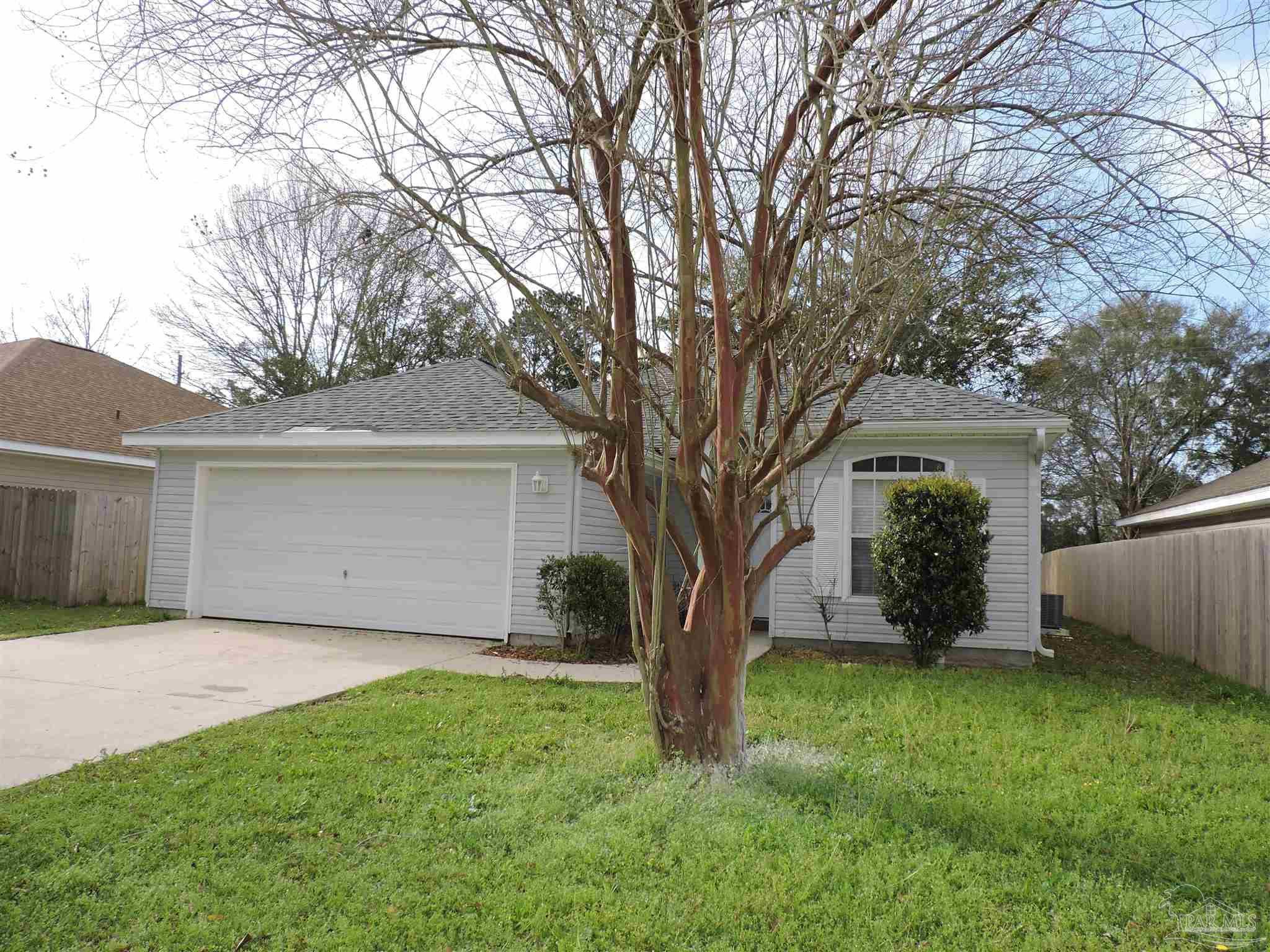 1459 Sturbridge Pl, Pensacola, FL 32534