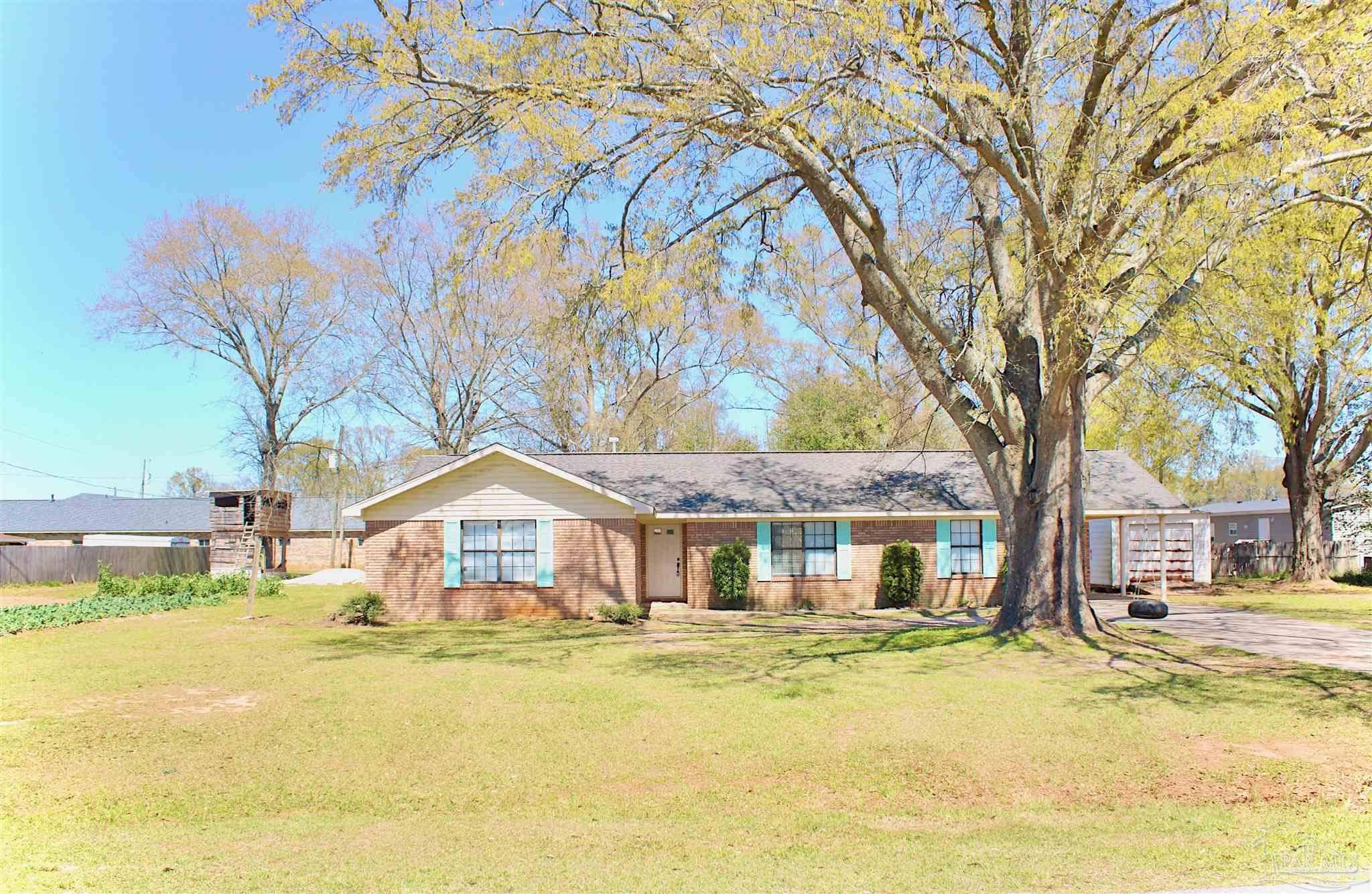 4050 Harrison Ave, Jay, FL 32565