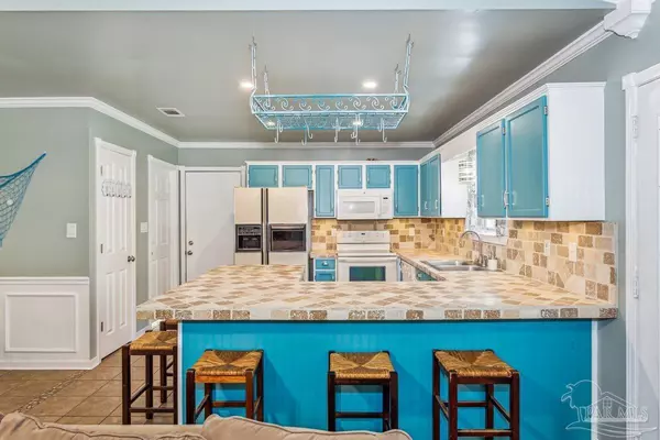 1514 Bay Woods Rd Gulf Breeze, FL 32563