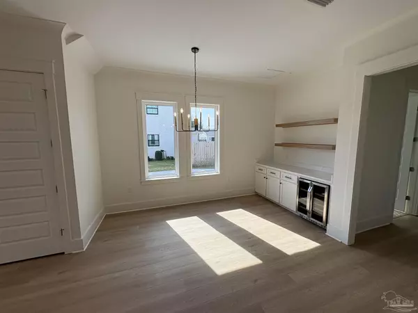 Pensacola, FL 32507,932 Fairway Dr