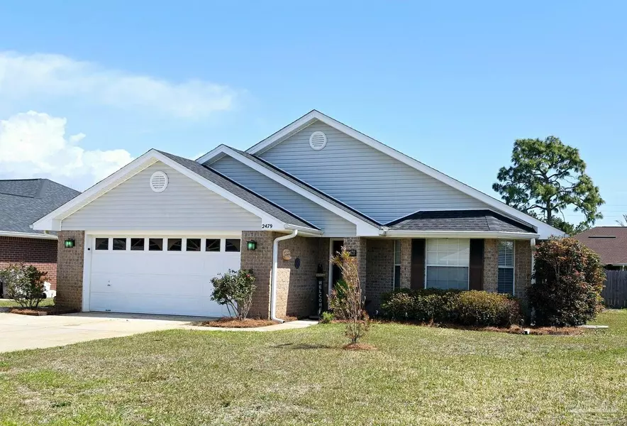 2479 Heritage Cir, Navarre, FL 32566