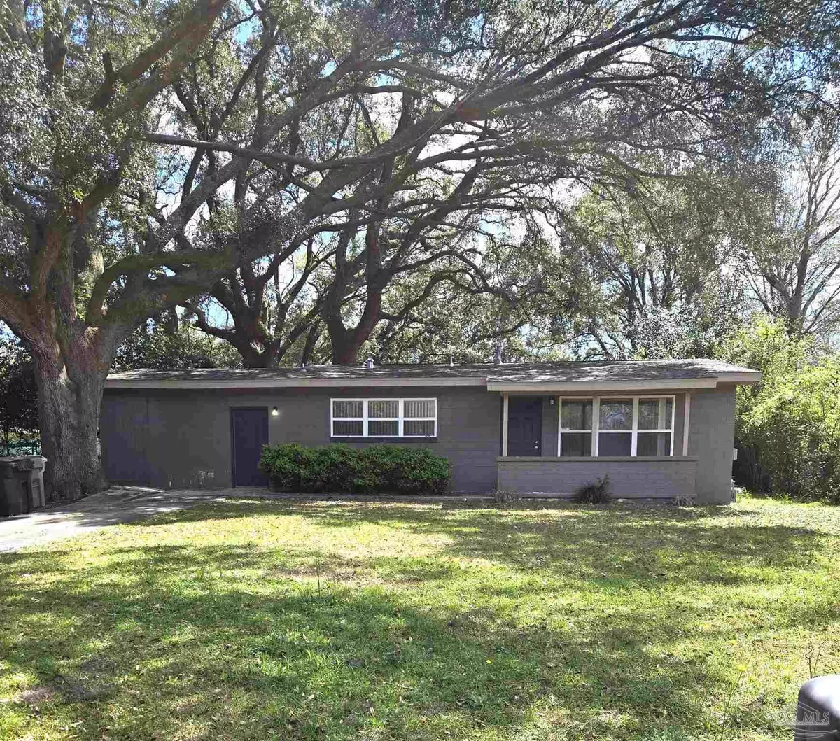 Pensacola, FL 32505,915 Twinbrook Ave