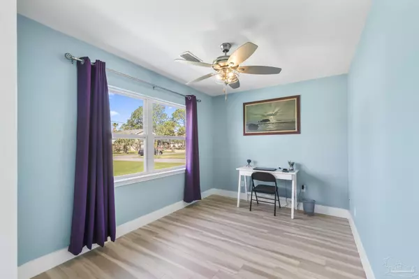 Milton, FL 32583,2716 Sea Lark Ln