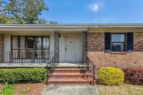 Pensacola, FL 32506,194 S Campbellton Ln