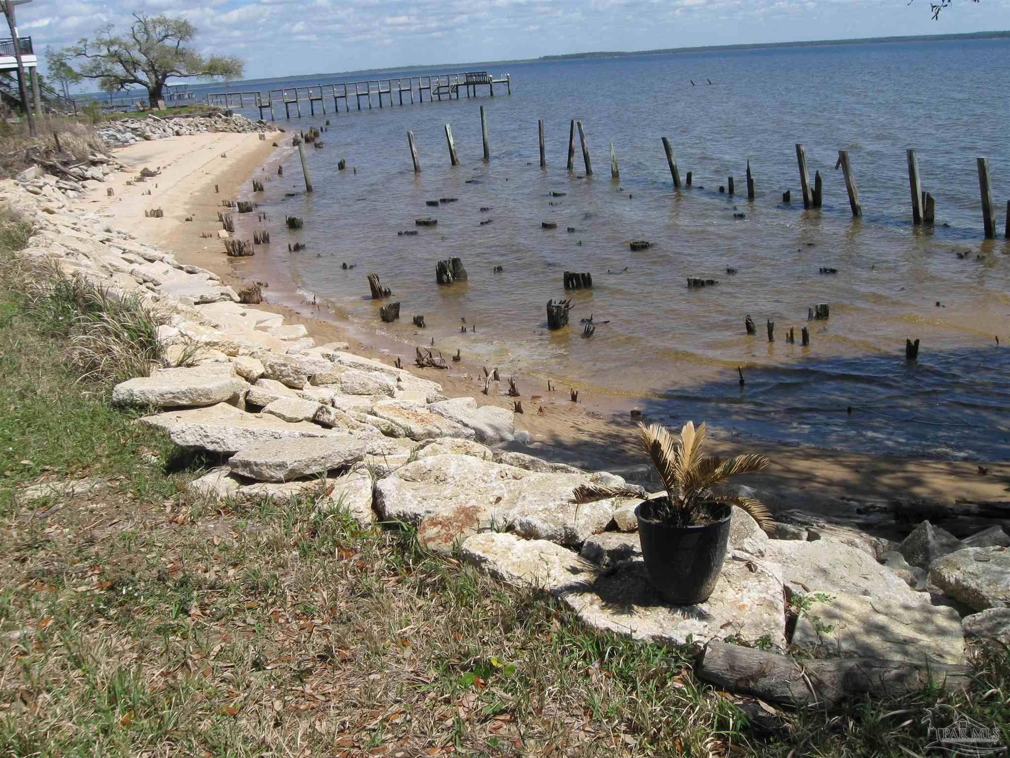 Milton, FL 32583,0 Blackwater Bay Dr