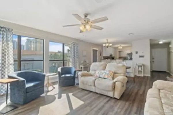 Navarre Beach, FL 32566,8425 Gulf Blvd