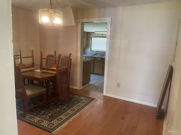 Pace, FL 32571,4732 W Spencer Field Rd