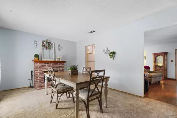 Pensacola, FL 32504,7350 Beta Ln