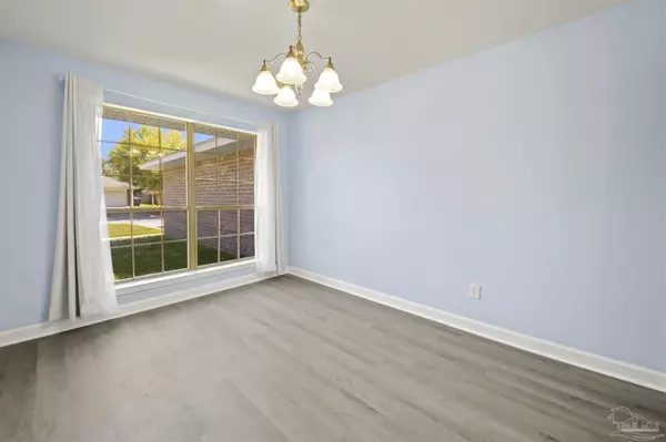 Cantonment, FL 32533,9771 Harlington St