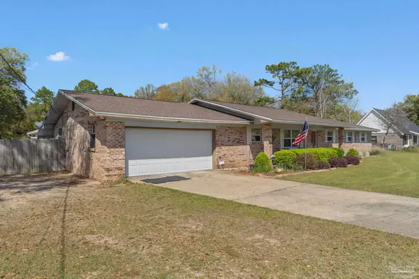 Milton, FL 32583,5736 Cactus Dr