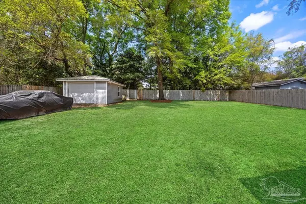 Milton, FL 32570,6456 Cypress St