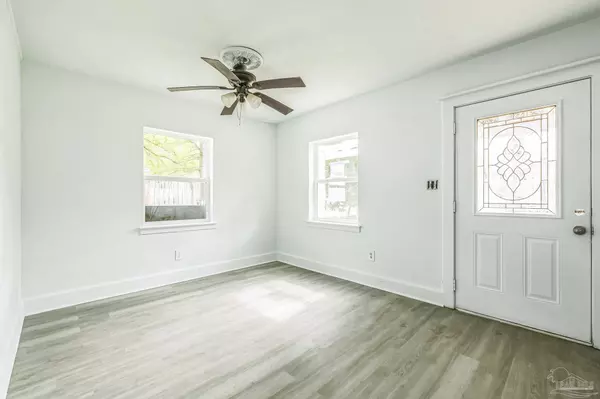 Pensacola, FL 32506,1106 N 50th Ave