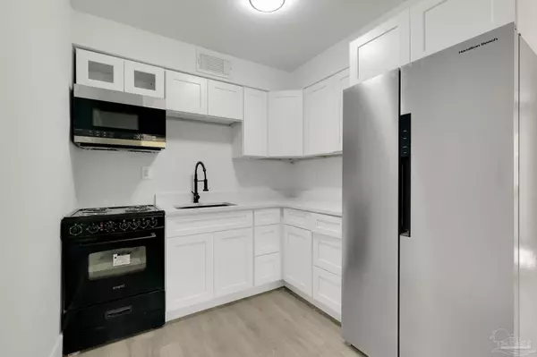 Pensacola, FL 32506,1106 N 50th Ave