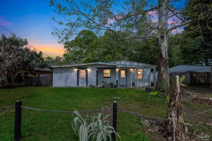 1106 N 50th Ave, Pensacola, FL 32506