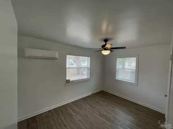 Pensacola, FL 32507,104 Ellis Dr