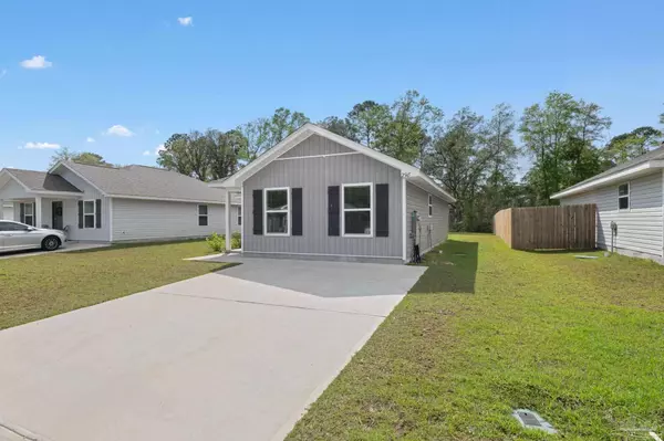 Cantonment, FL 32533,2545 Sutton Place Dr