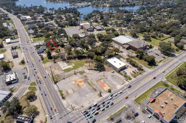 Pensacola, FL 32507,6 W Winthrop Ave