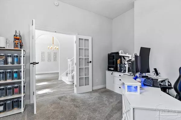 Navarre, FL 32566,7068 Summit Dr